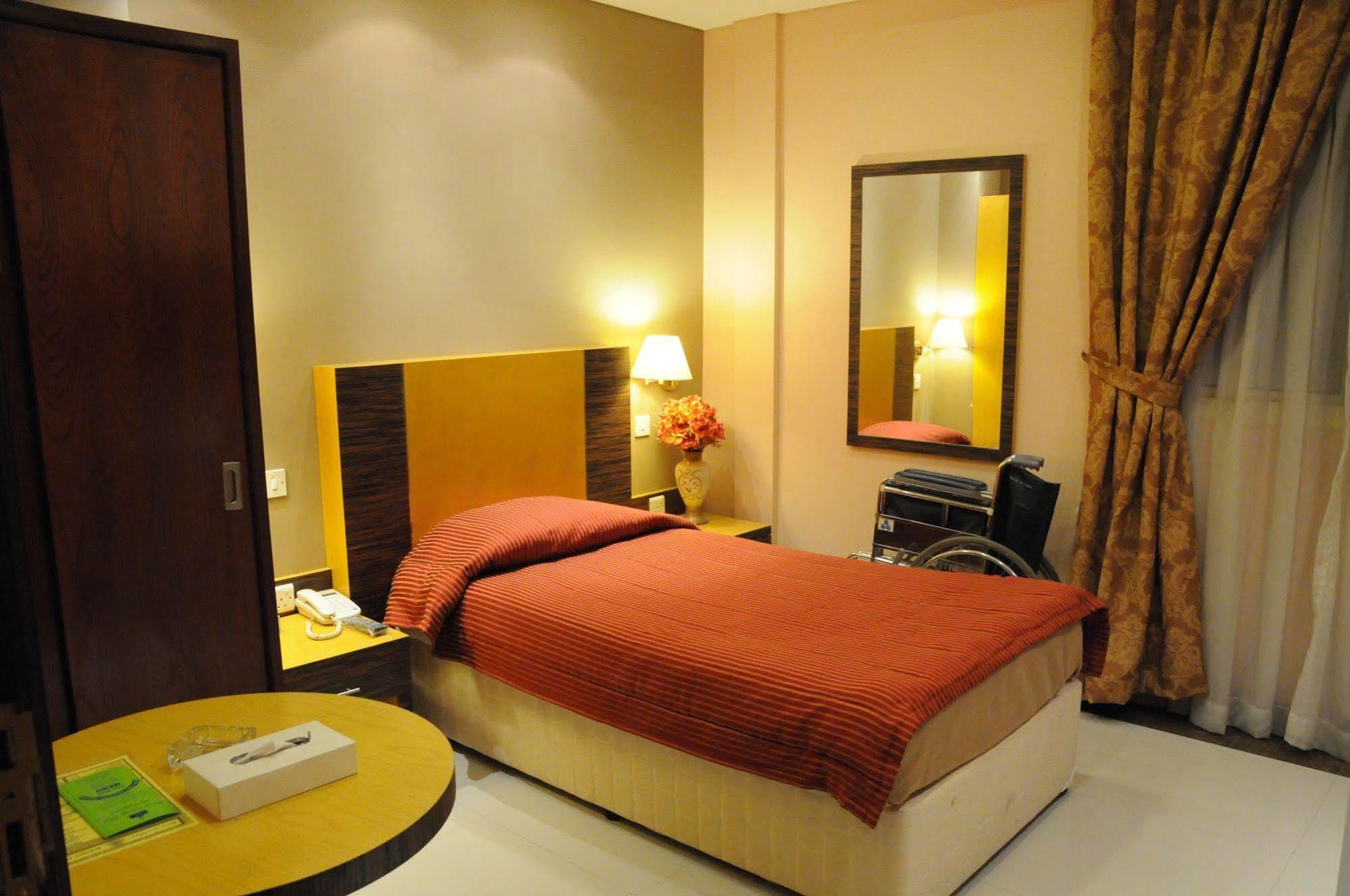 Sea Shell Hotel Manama Exterior foto